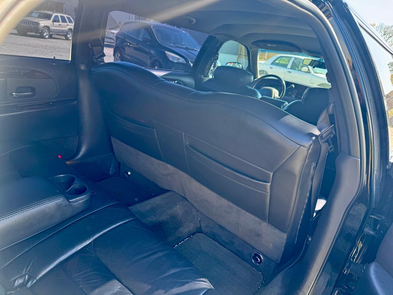 Lincoln Town Car Limousine 2000