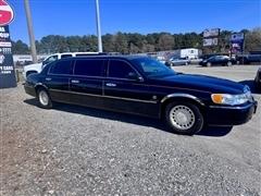 2000 Lincoln Town Car 