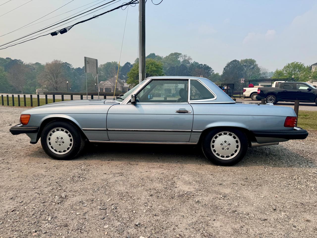 Mercedes-Benz 560 SL coupe 1989