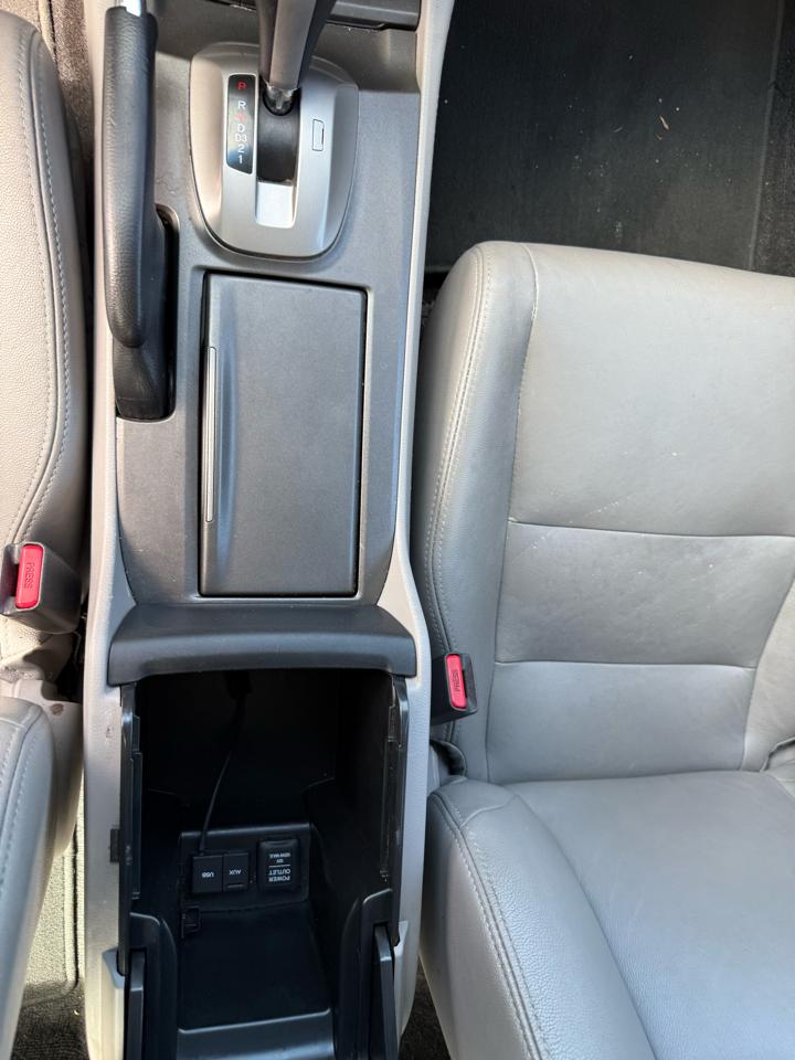 Honda Accord EX Sedan AT 2012