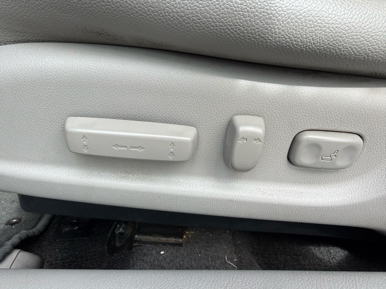 Honda Accord EX Sedan AT 2012