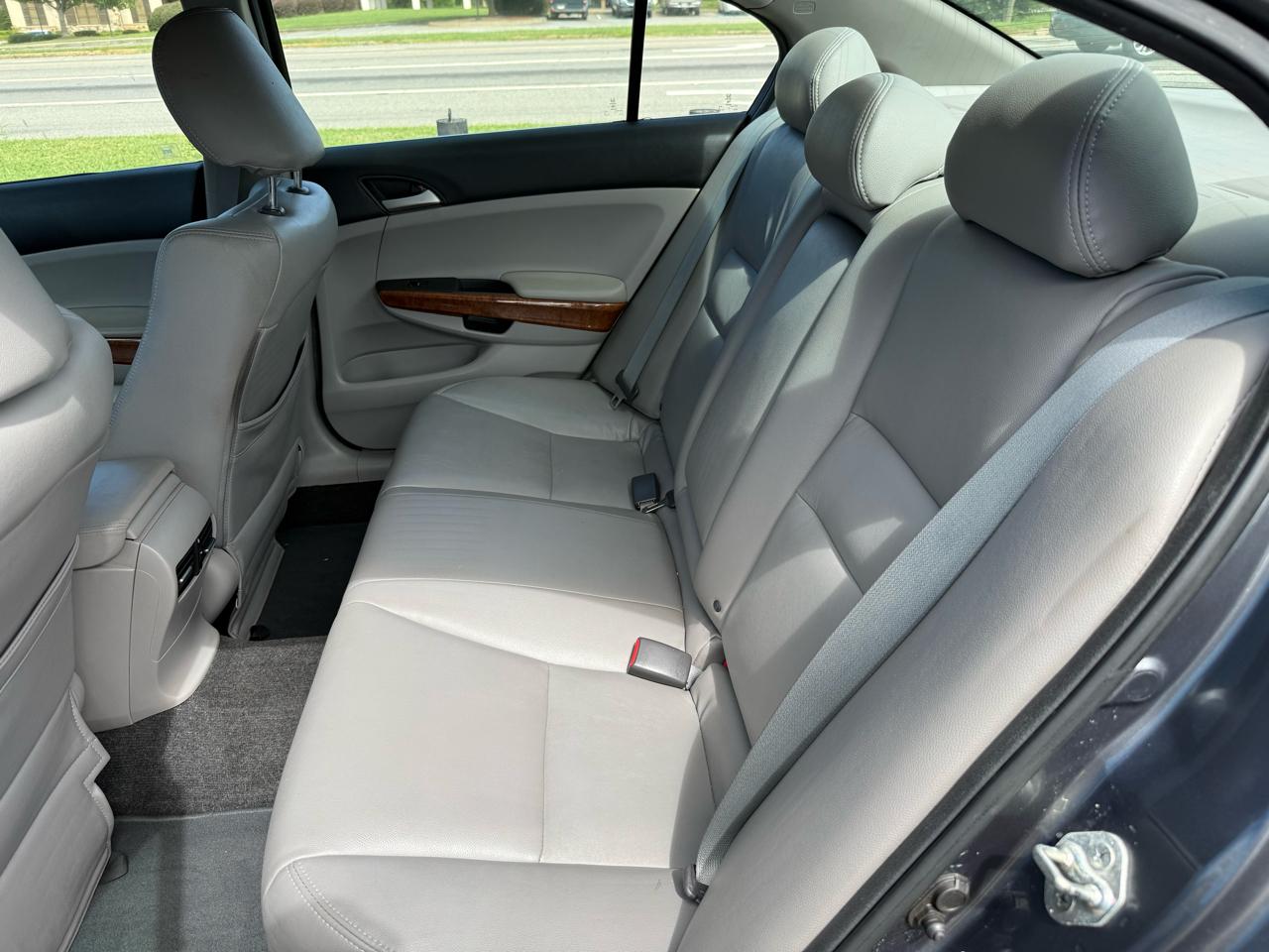 Honda Accord EX Sedan AT 2012