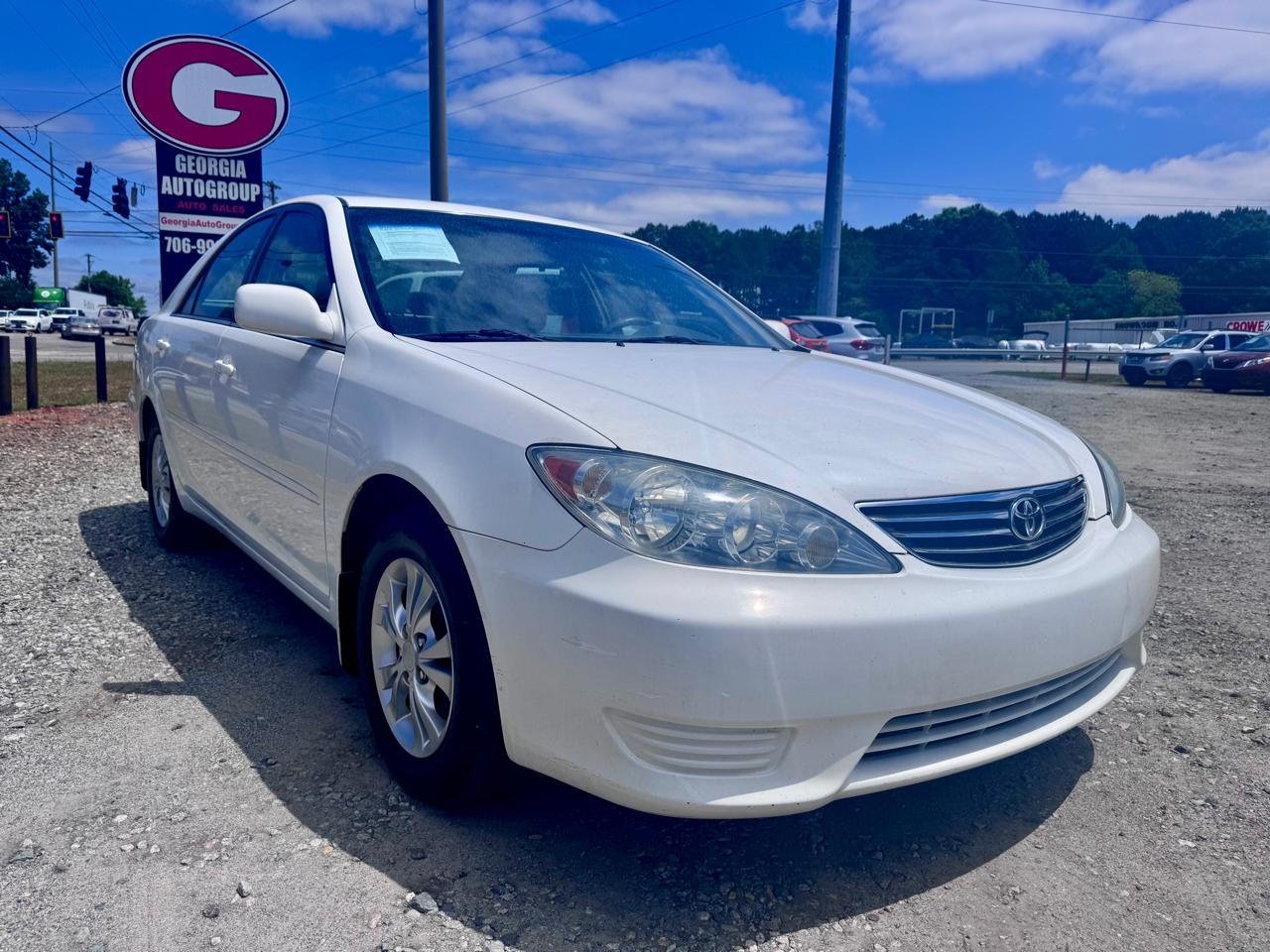 Toyota Camry LE V6 2005