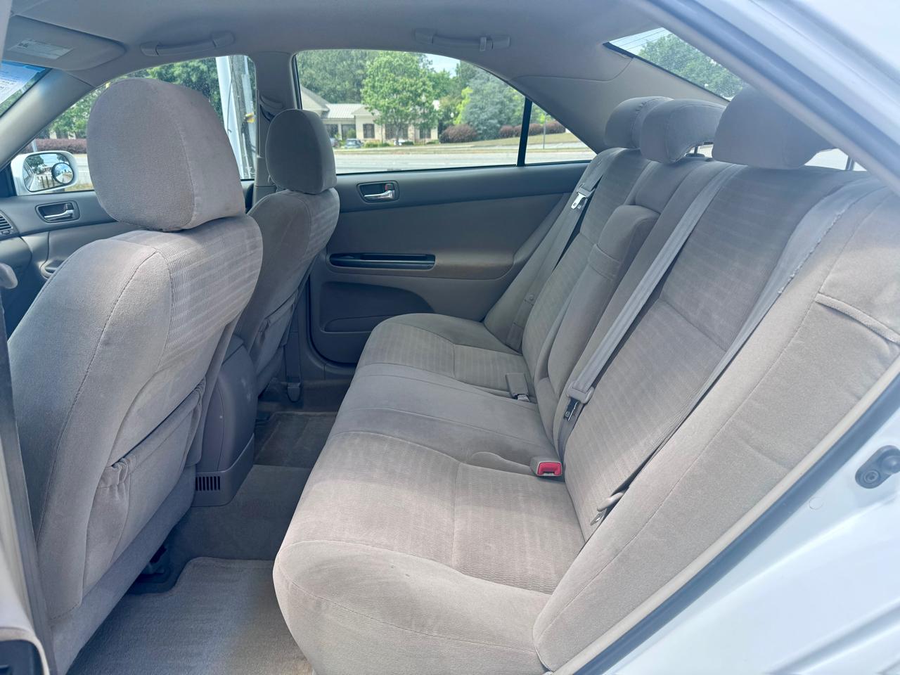 Toyota Camry LE V6 2005