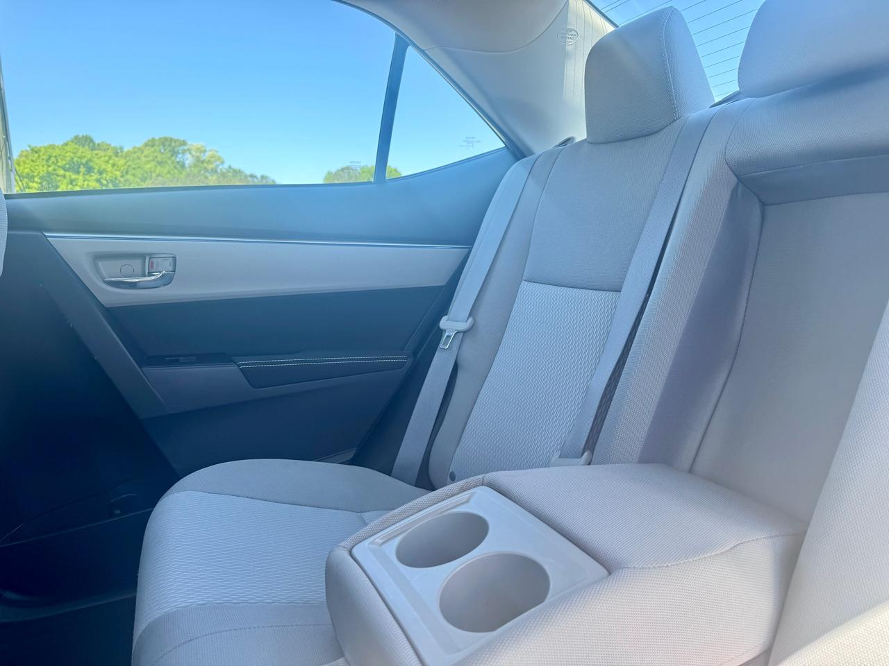 Toyota Corolla LE CVT 2016