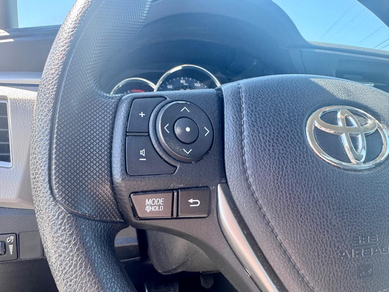 Toyota Corolla LE CVT 2016