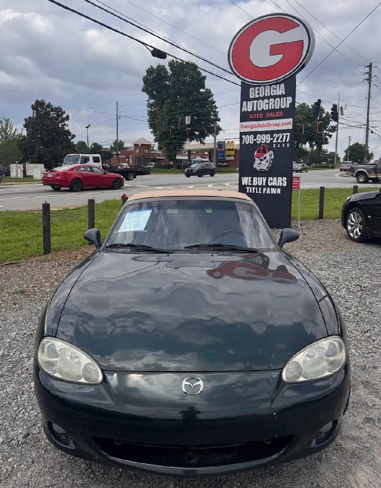 Mazda MX-5 Miata Base 2003