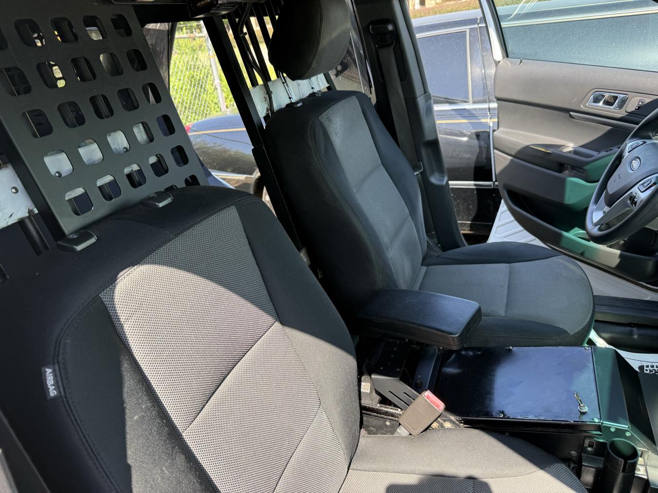 Ford Explorer Police 4WD 2015