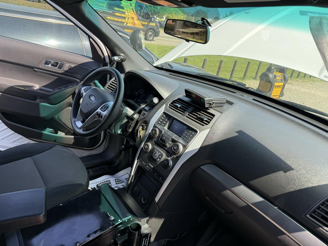 Ford Explorer Police 4WD 2015