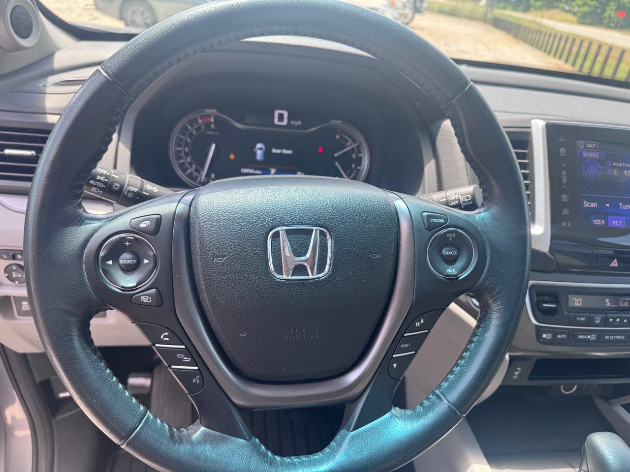 Honda Pilot EX-L w/Navigation 2017