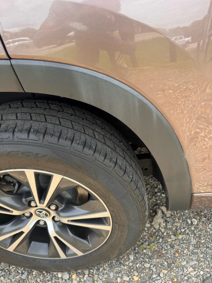 Toyota Highlander LE FWD I4 2017