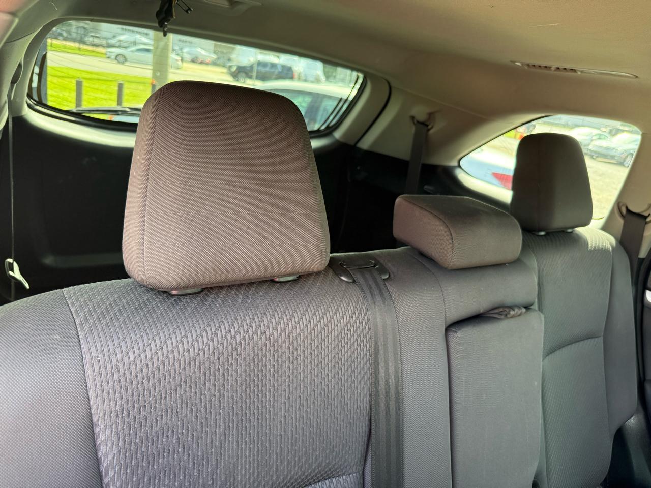 Toyota Highlander LE FWD I4 2017