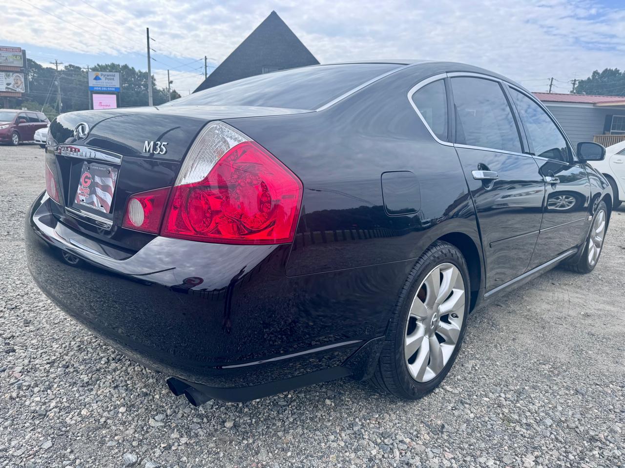 Infiniti M 35 Sedan 2007