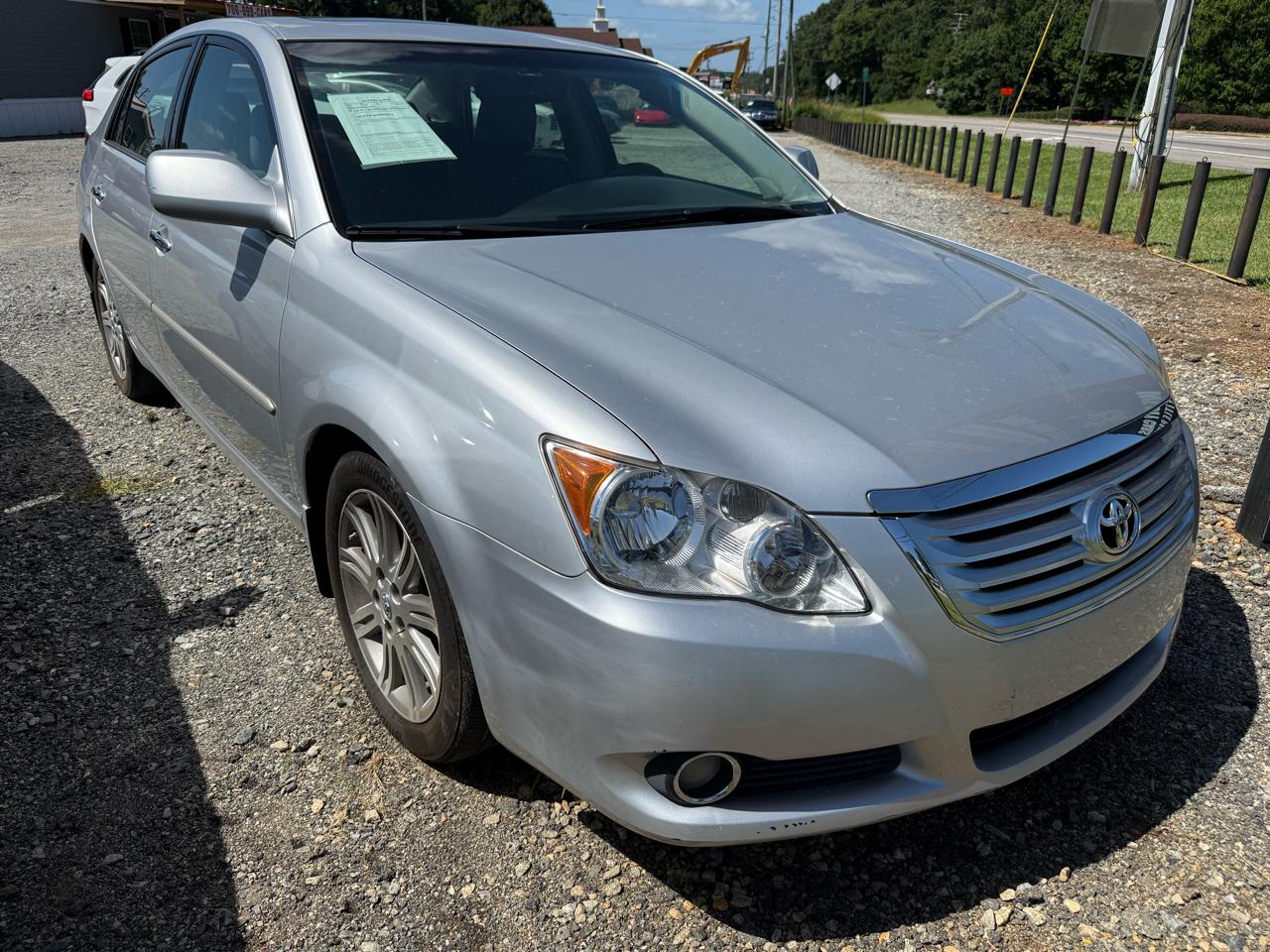 Toyota Avalon XL 2010
