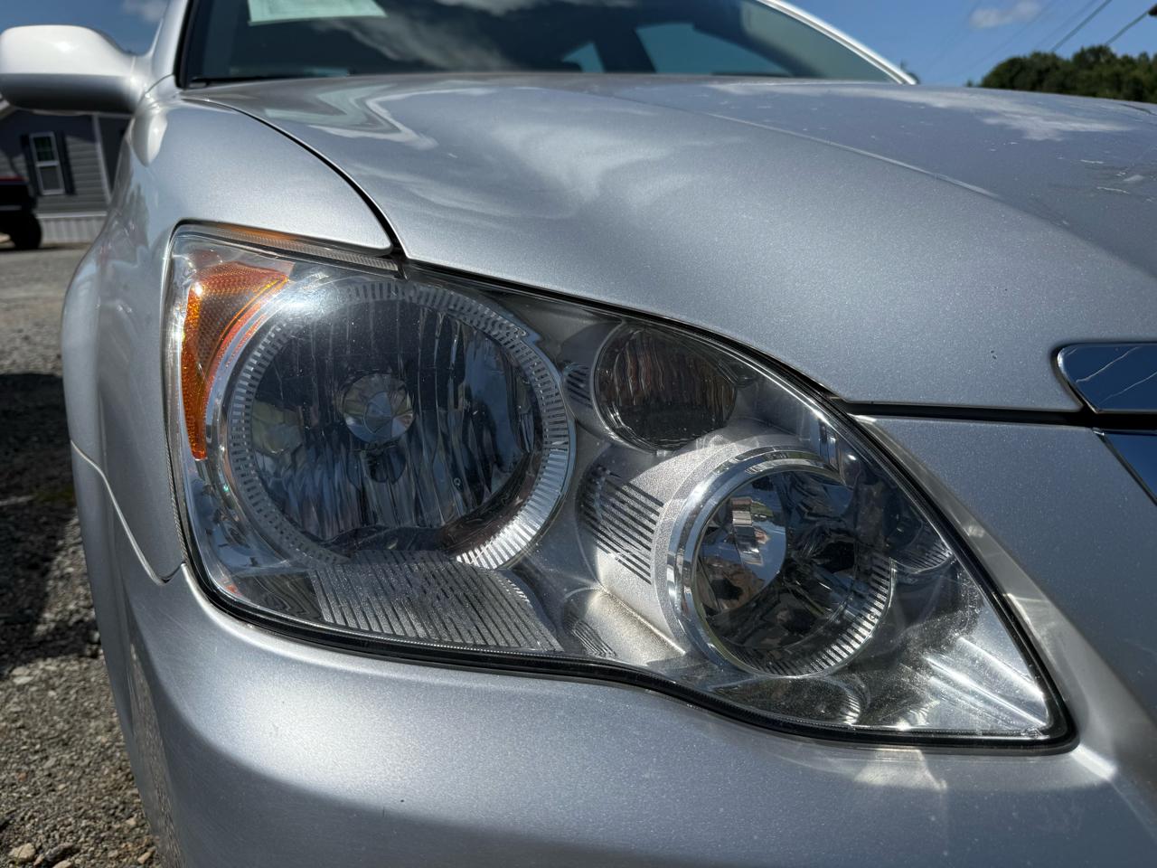 Toyota Avalon XL 2010