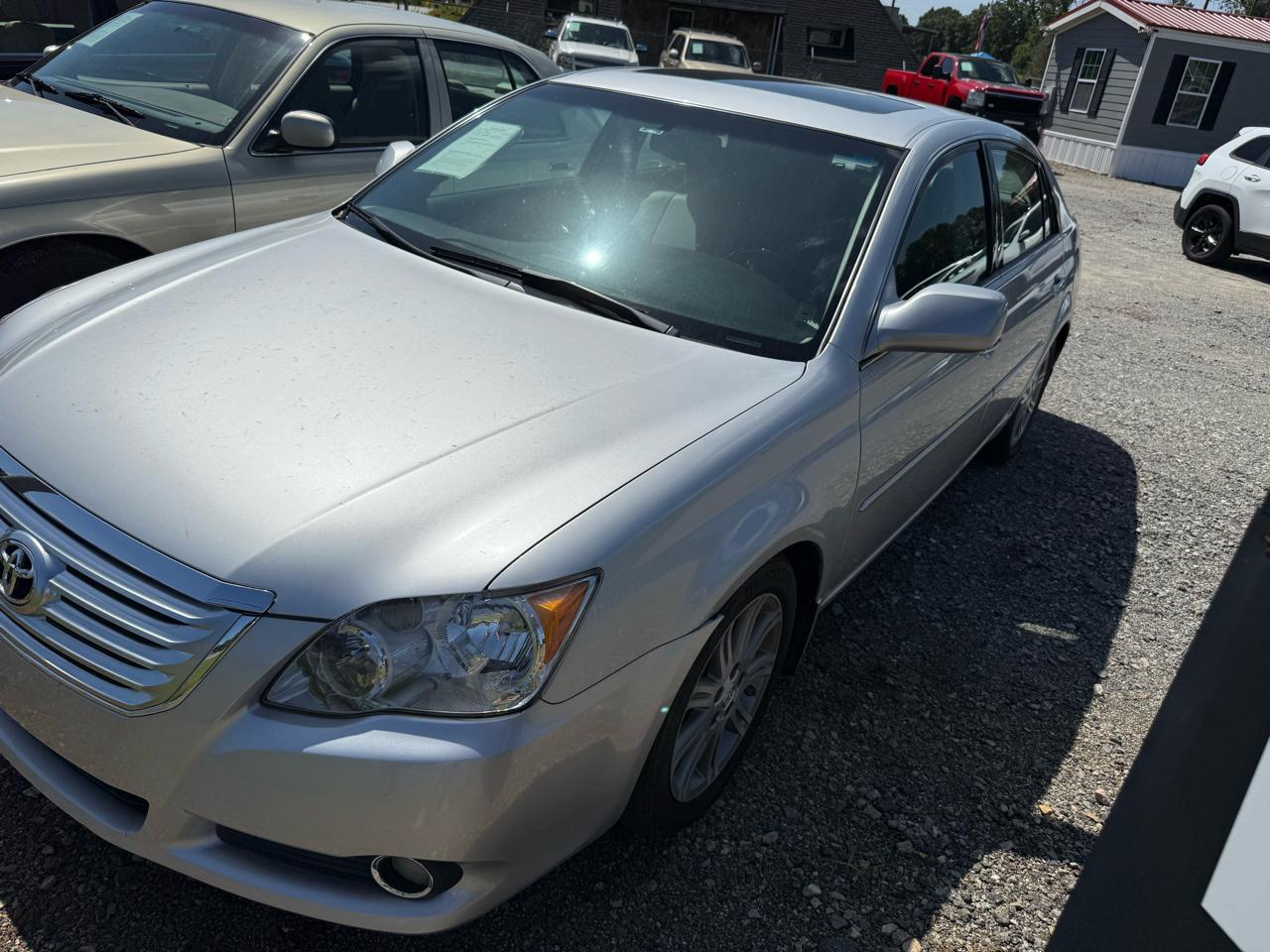 Toyota Avalon XL 2010