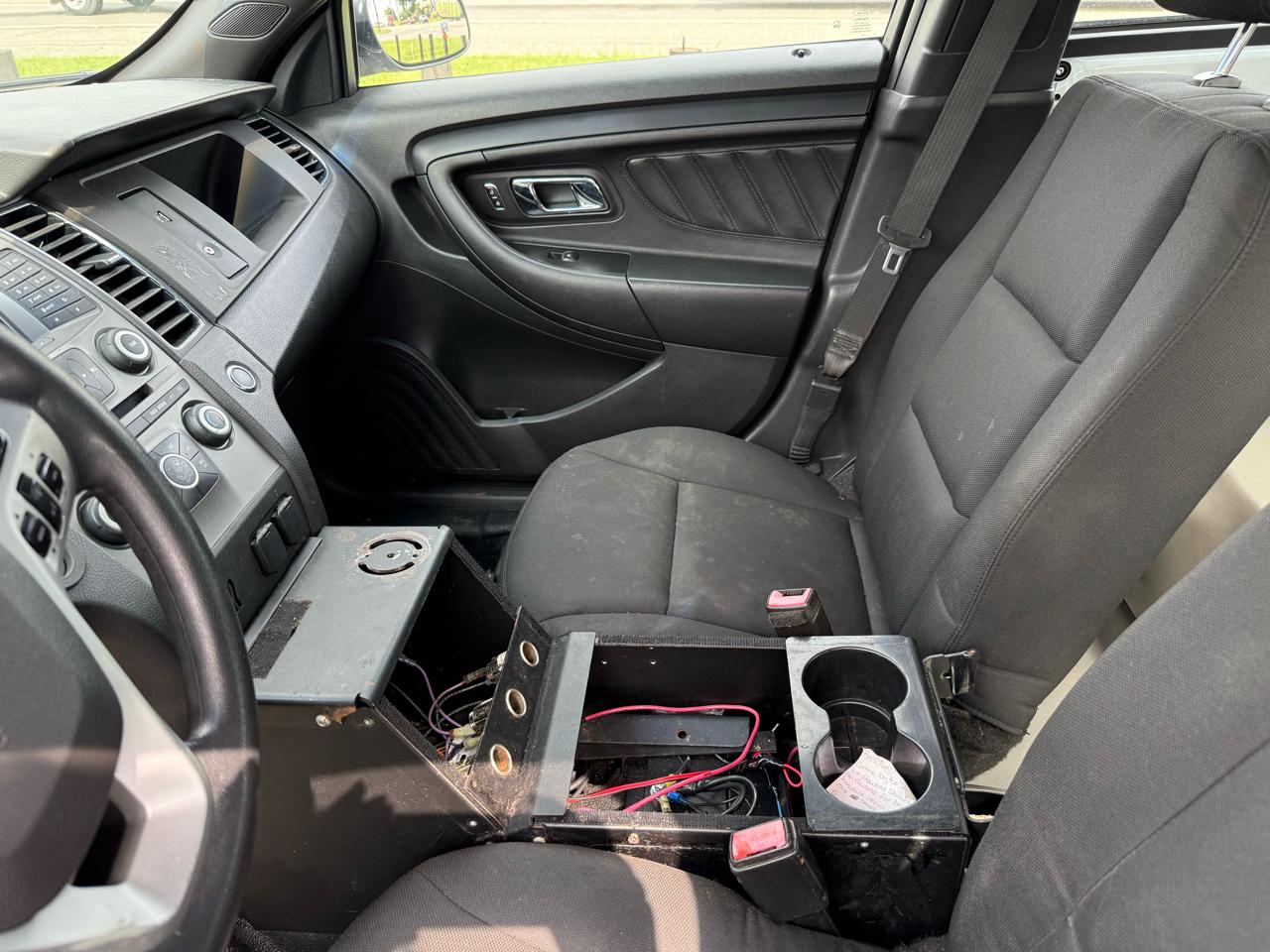 Ford Taurus Police AWD 2015