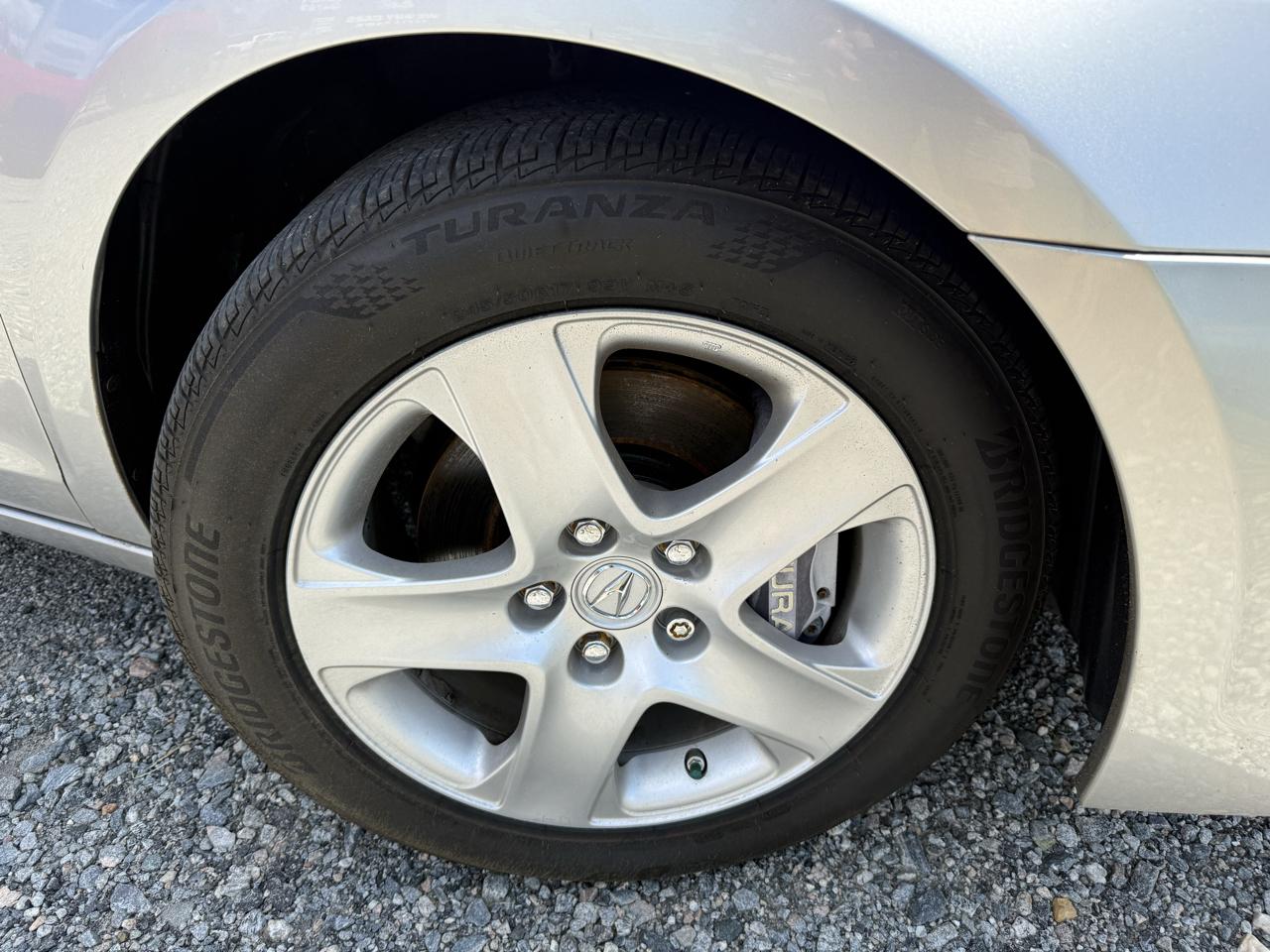 Acura RL 3.5RL with Navigation System 2005