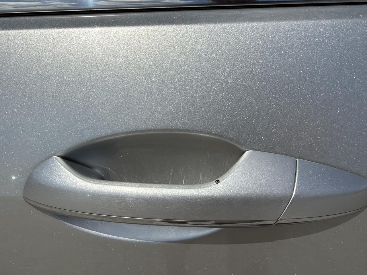 Acura RL 3.5RL with Navigation System 2005