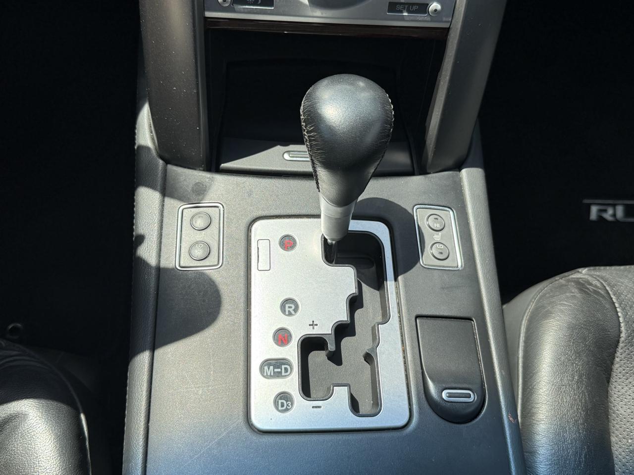 Acura RL 3.5RL with Navigation System 2005