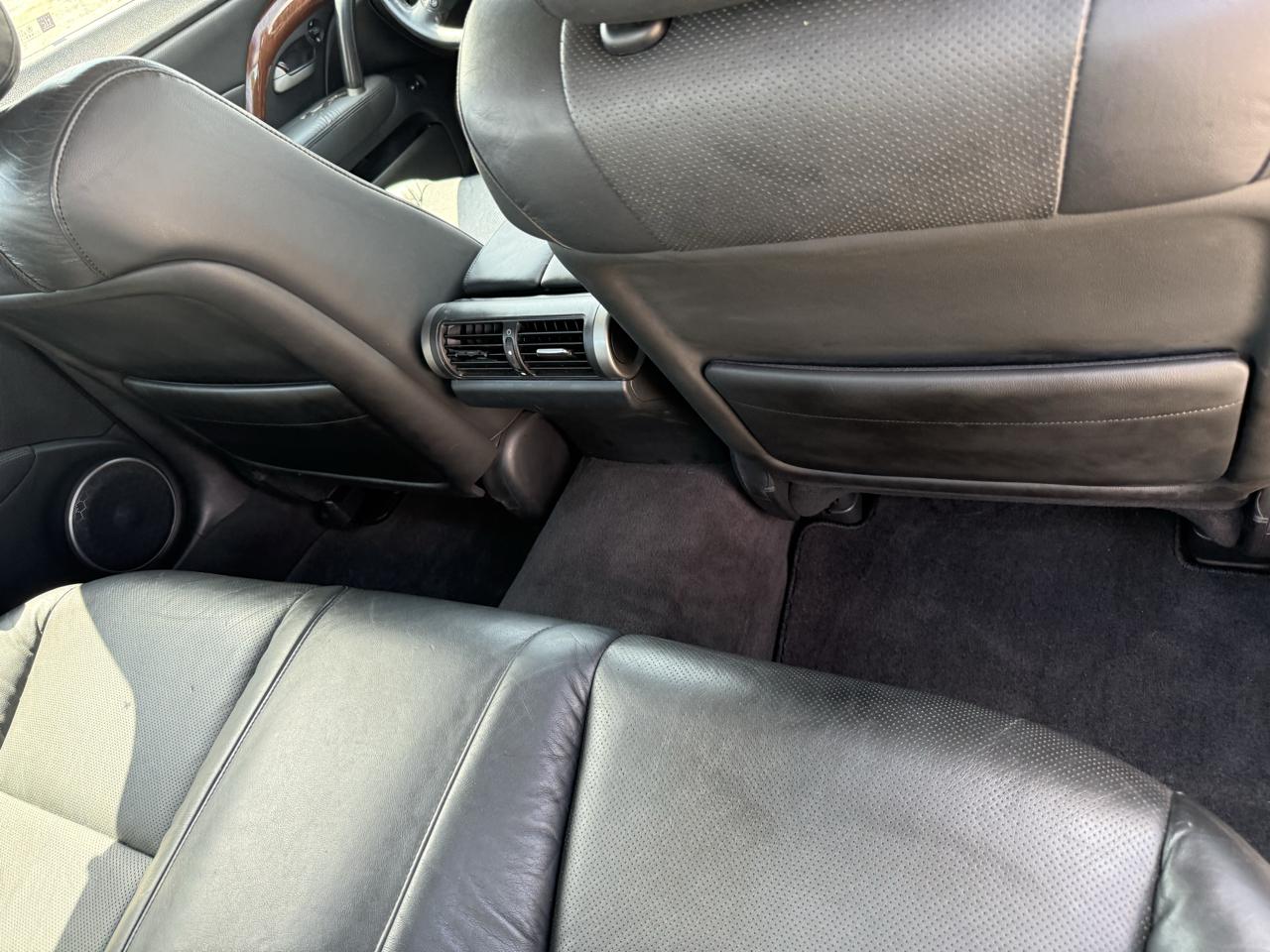 Acura RL 3.5RL with Navigation System 2005