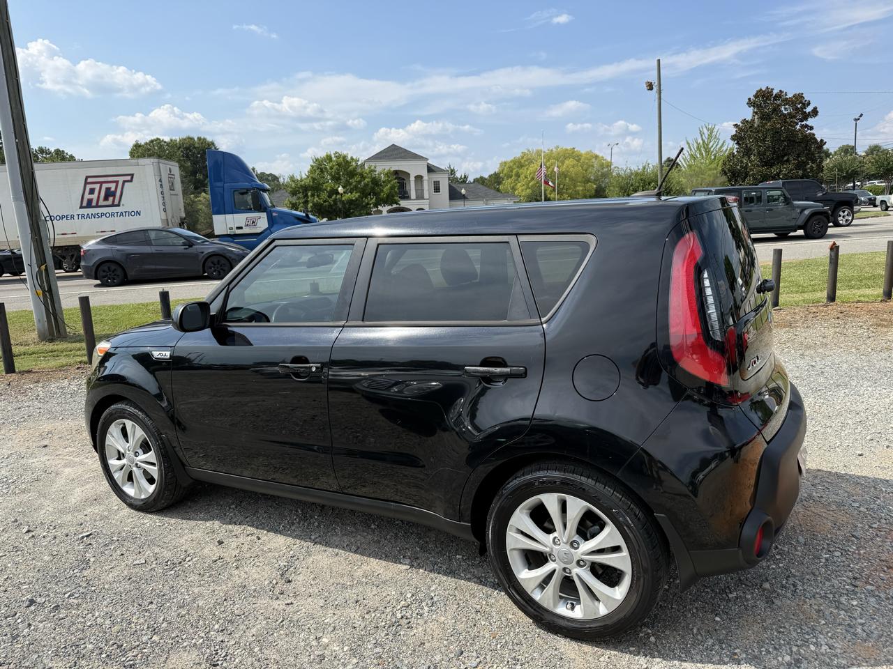 Kia Soul + 2015