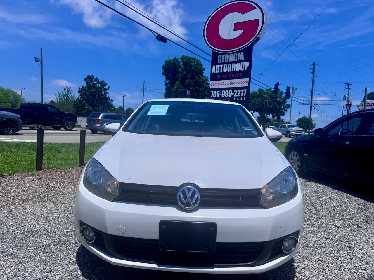 Volkswagen Golf 2.0L TDI w/Tech Package 4 Door 2013