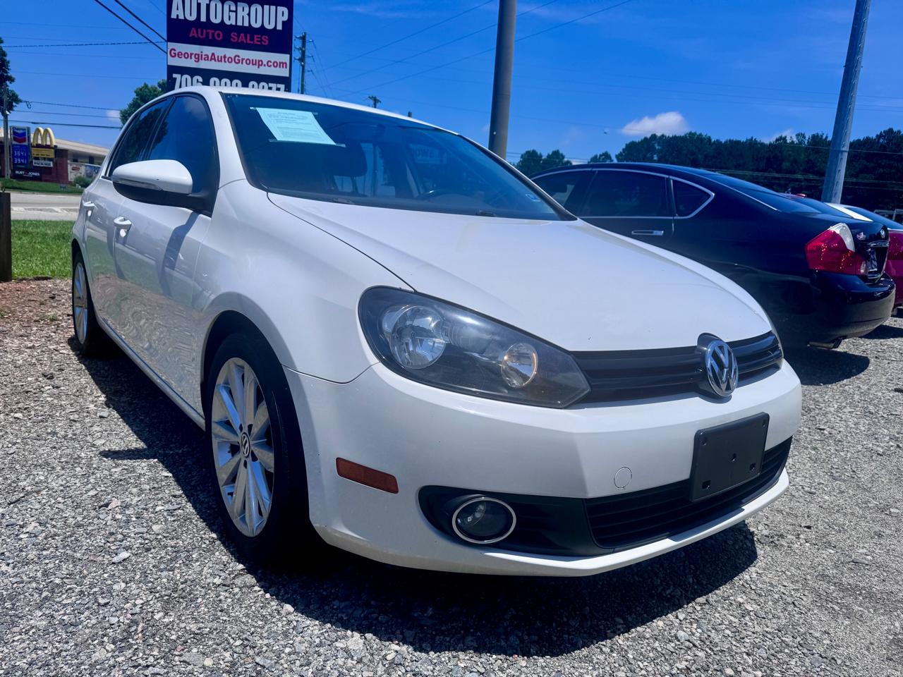 Volkswagen Golf 2.0L TDI w/Tech Package 4 Door 2013