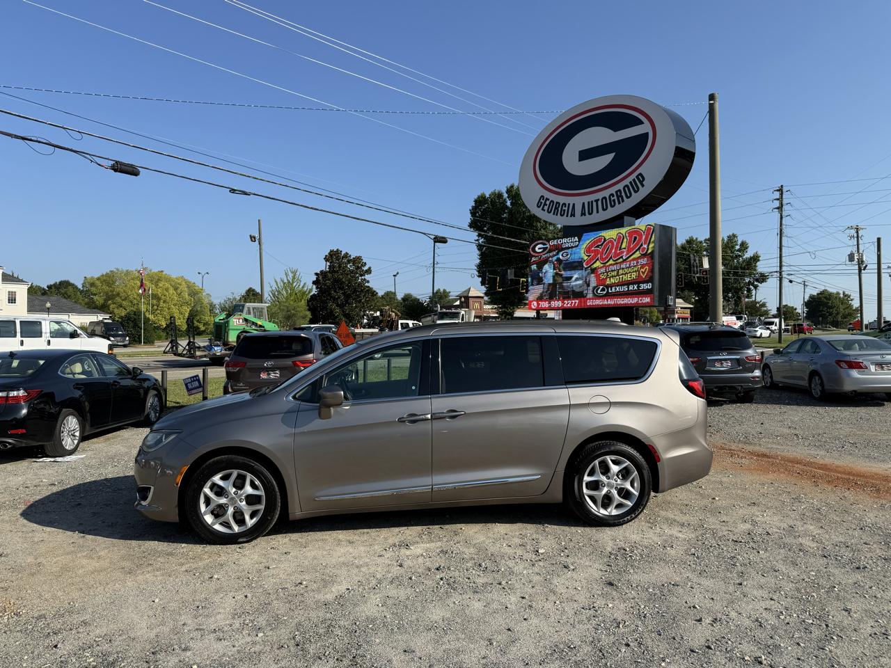 Chrysler Pacifica Touring-L 2017
