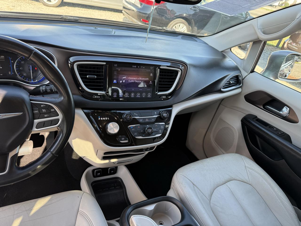Chrysler Pacifica Touring-L 2017