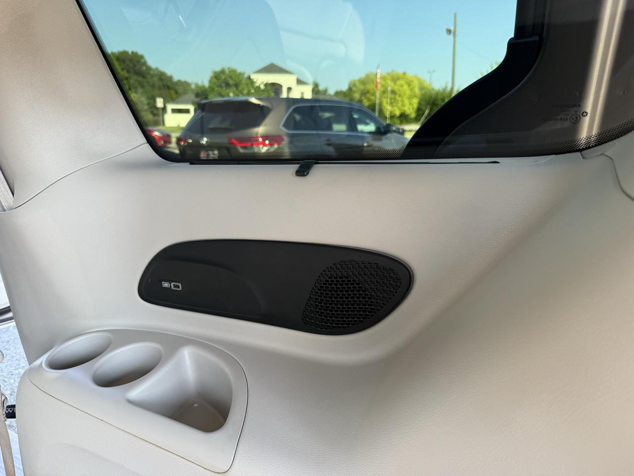 Chrysler Pacifica Touring-L 2017