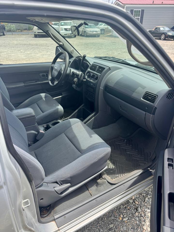 Nissan Frontier King Cab 2WD 2004