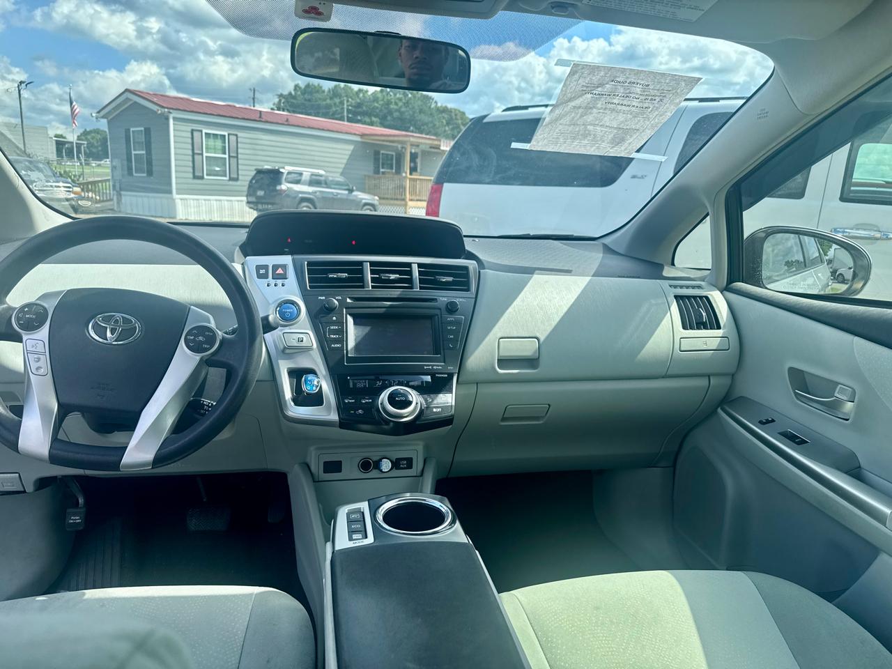 Toyota Prius V Three 2013