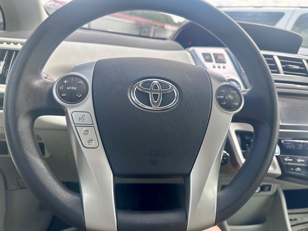 Toyota Prius V Three 2013