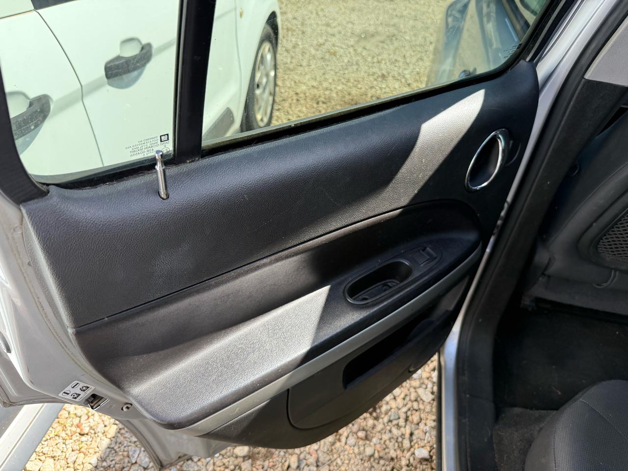 Chevrolet HHR 1LT 2011