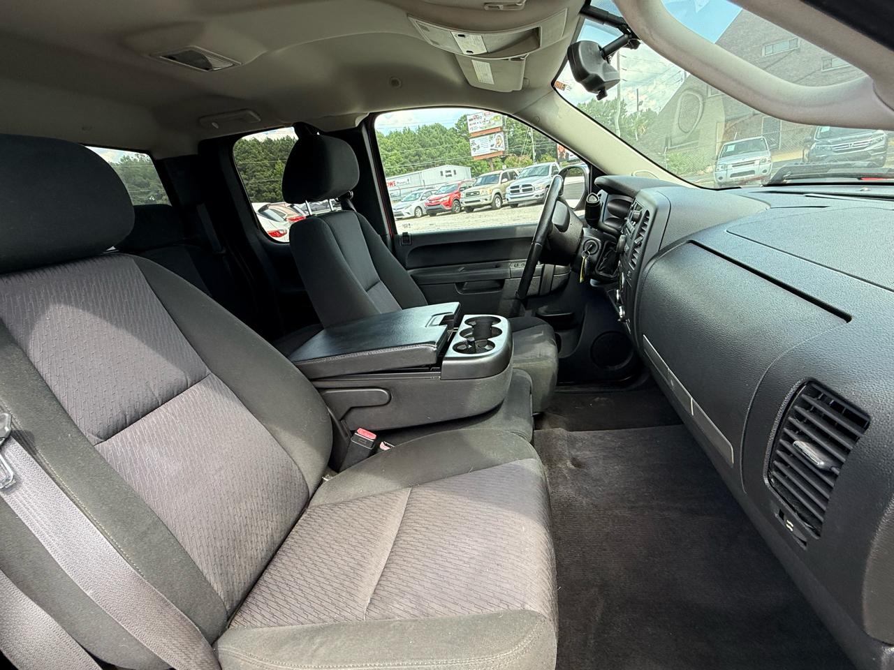Chevrolet Silverado 1500 LT Ext. Cab 2WD 2011