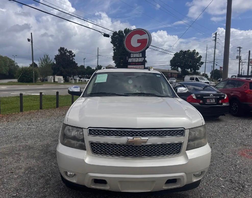 Chevrolet Suburban LTZ 1500 2WD 2010