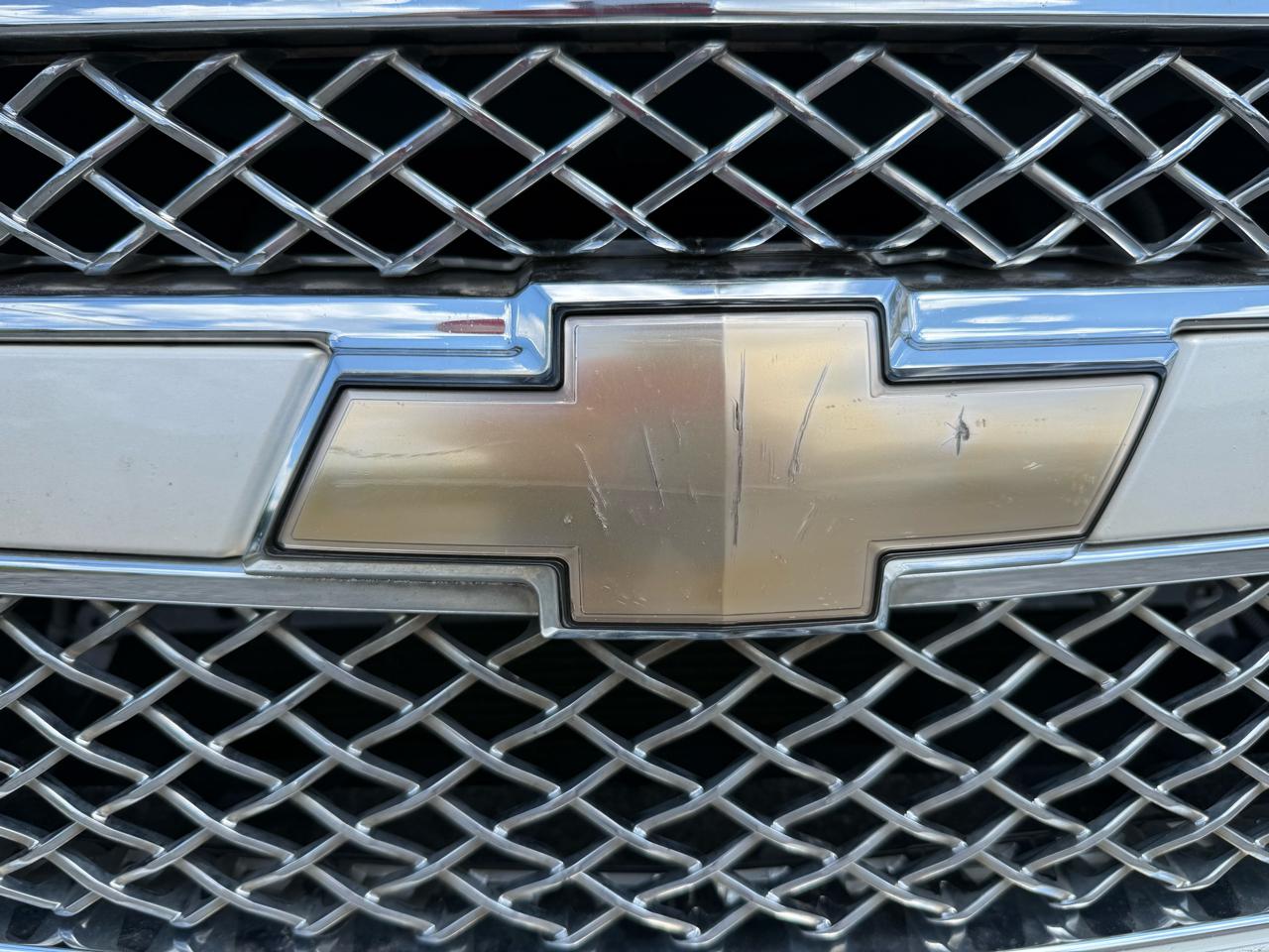 Chevrolet Suburban LTZ 1500 2WD 2010