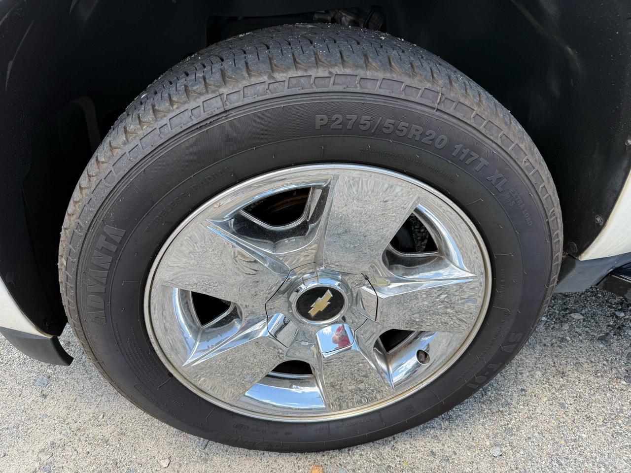 Chevrolet Suburban LTZ 1500 2WD 2010