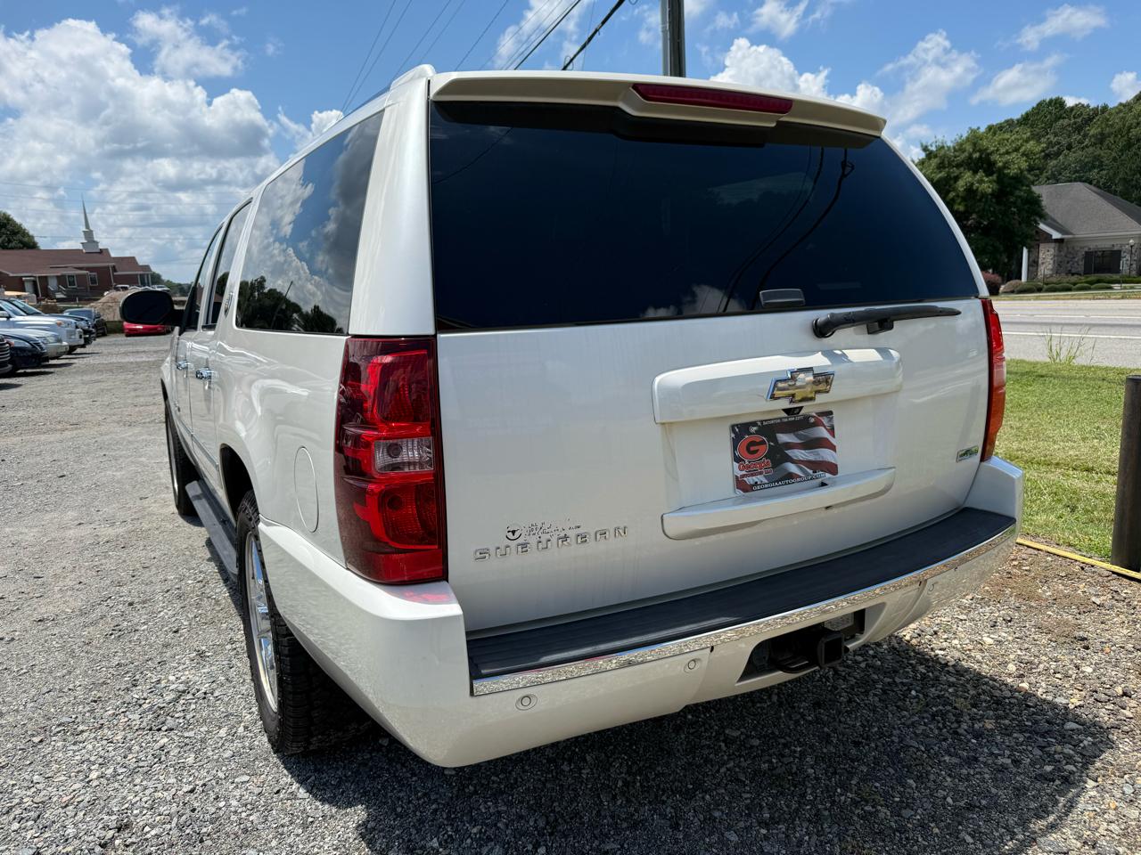 Chevrolet Suburban LTZ 1500 2WD 2010