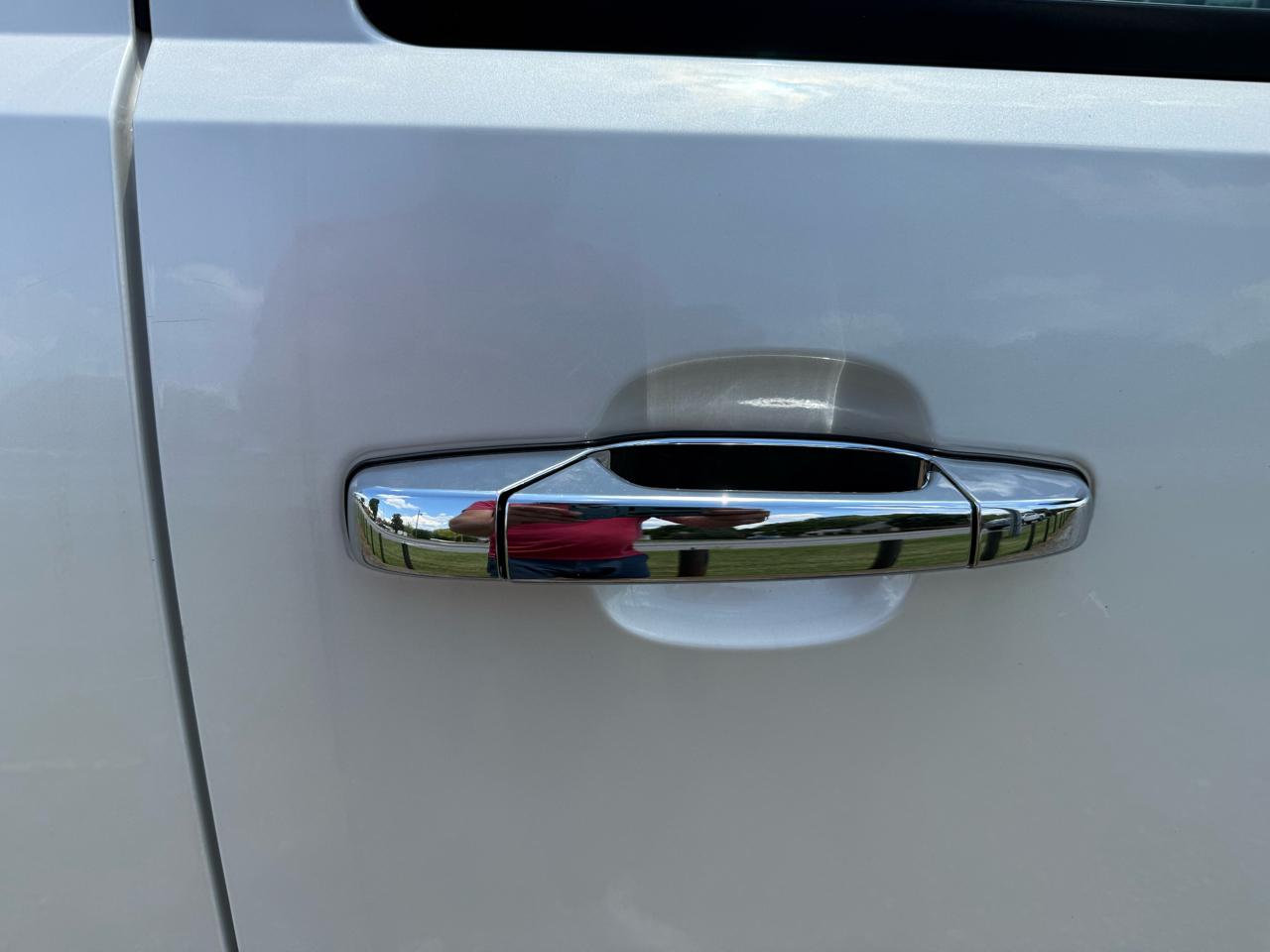 Chevrolet Suburban LTZ 1500 2WD 2010