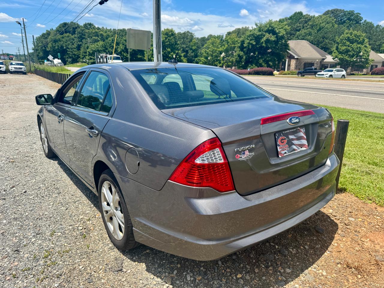 Ford Fusion SE 2012