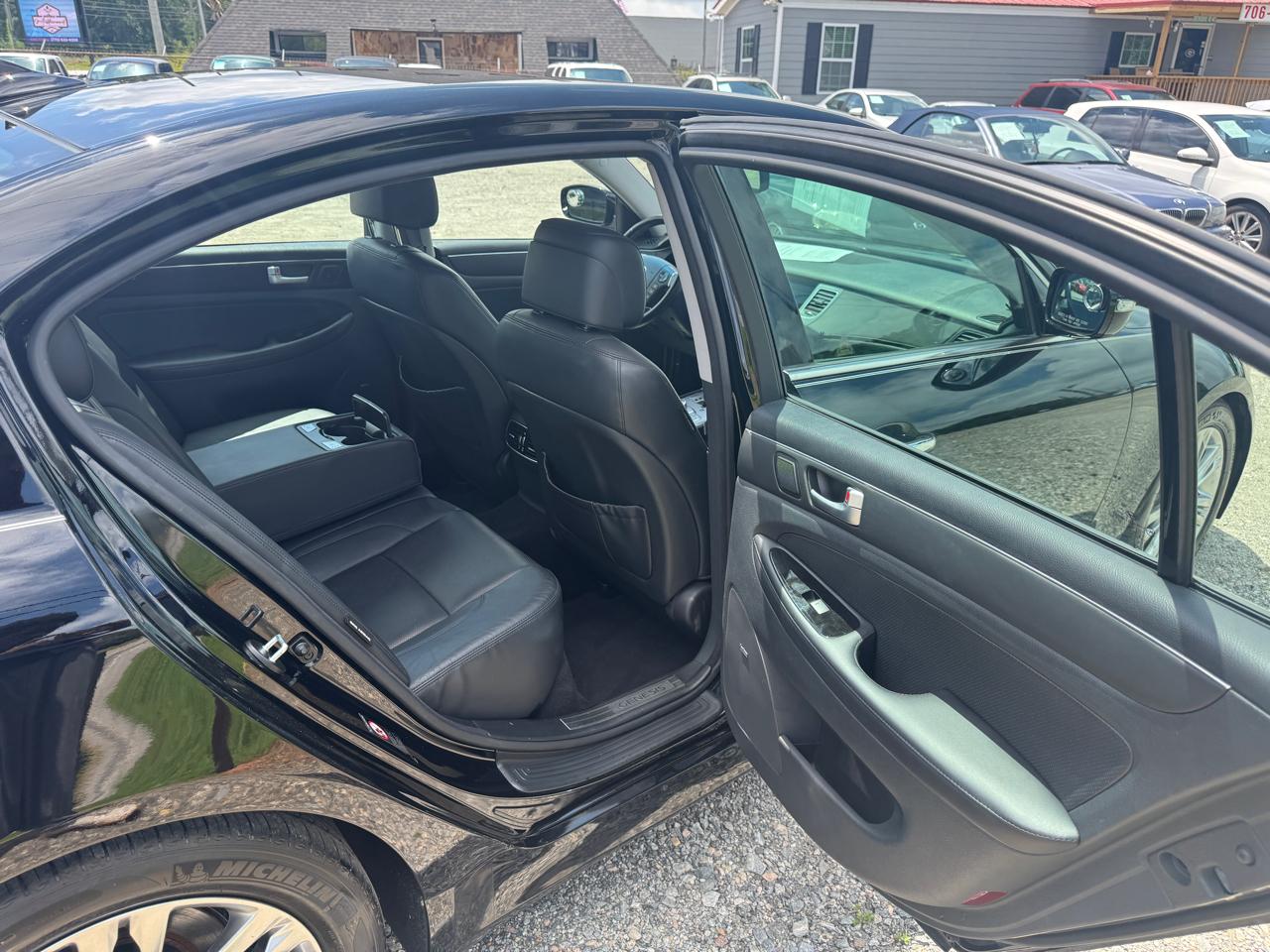 Hyundai Genesis 3.8L 2012