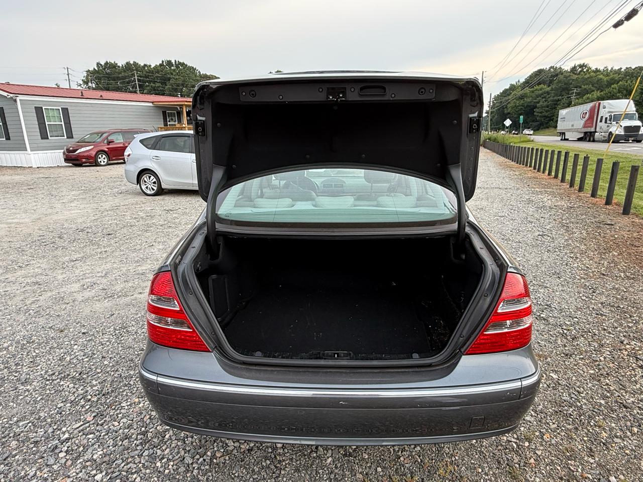 Mercedes-Benz E-Class E350 2006