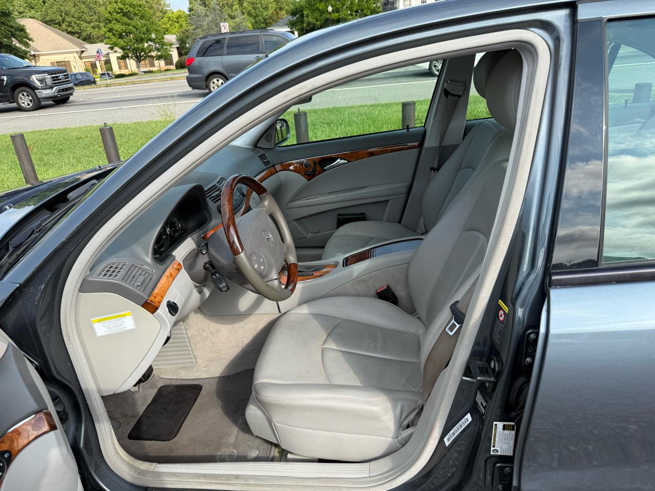 Mercedes-Benz E-Class E350 2006