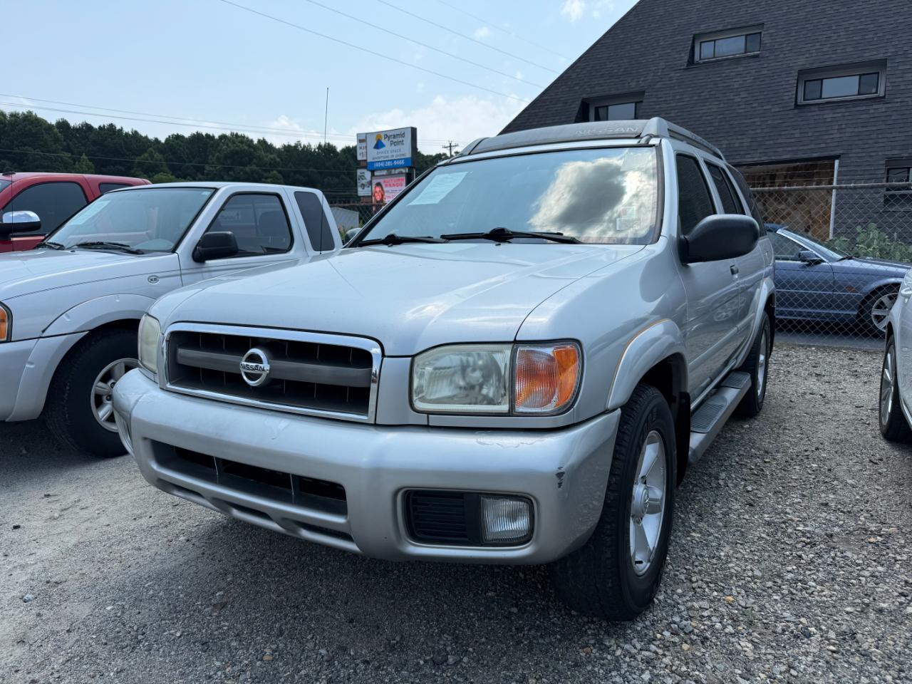 Nissan Pathfinder  2004