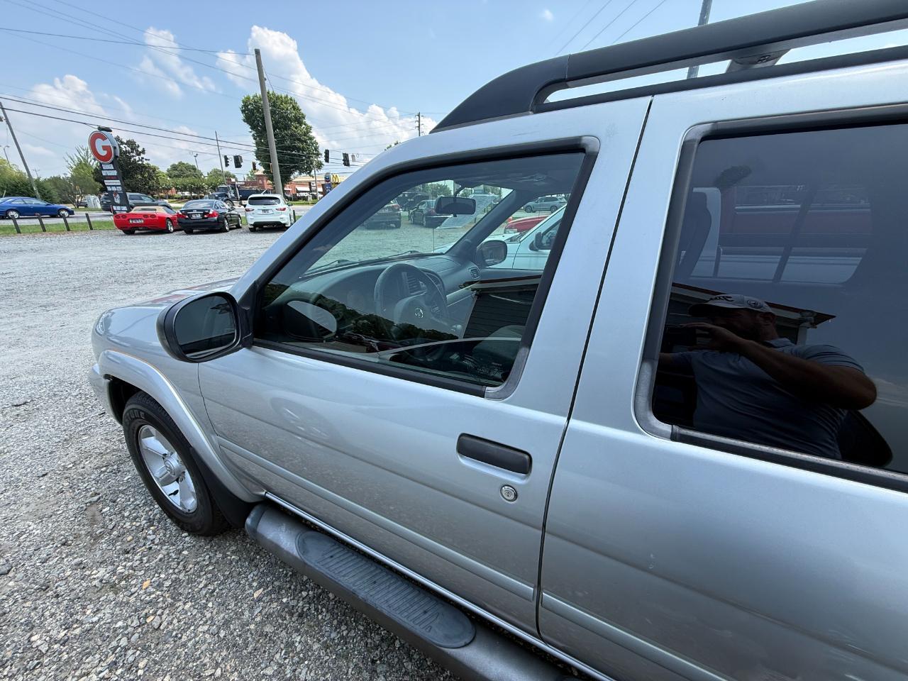 Nissan Pathfinder  2004