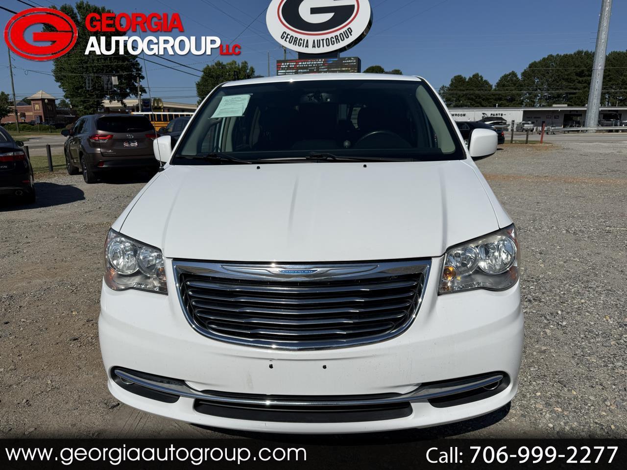 2015 Chrysler Town & Country Touring