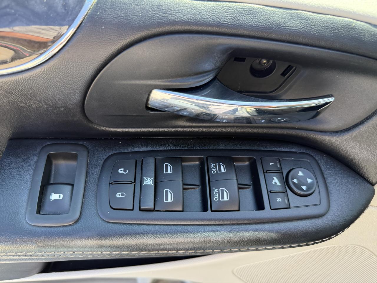 Chrysler Town & Country Touring 2015
