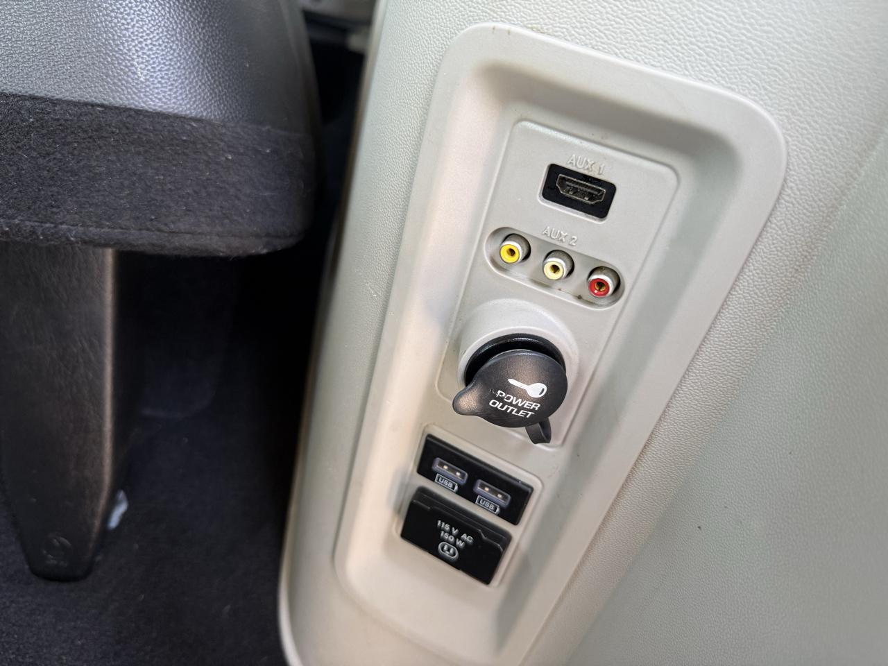 Chrysler Town & Country Touring 2015